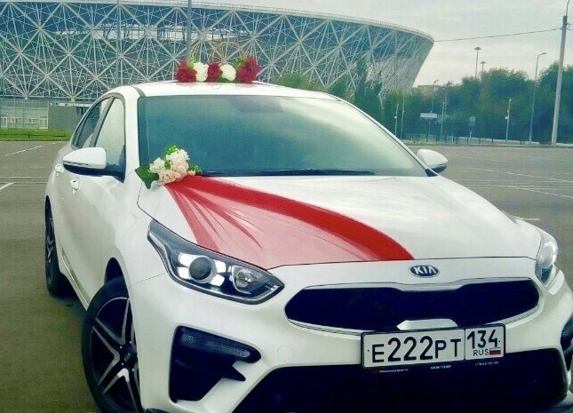 Киа Церато на свадьбу, свадебный кортеж БМВ в Волгограде от компании LOVE-AVTO34, 896107005007