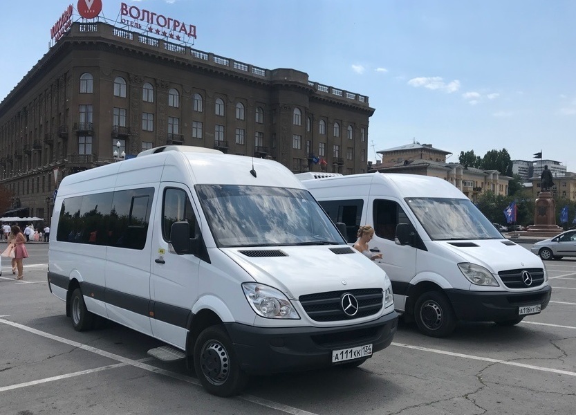 Микроавтобус Мерседес на свадьбу в Волгограде от компании LOVE-AVTO34